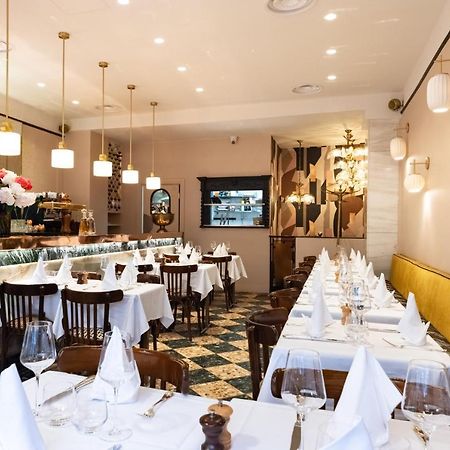 Hotel Chateaubriand Paris Ngoại thất bức ảnh