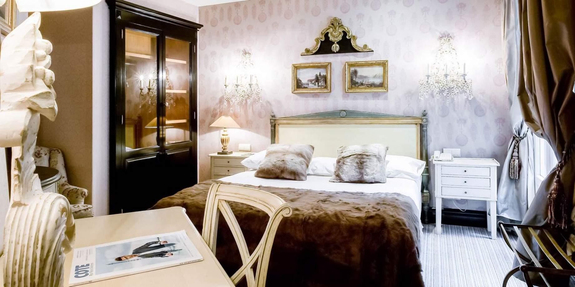 Hotel Chateaubriand Paris Ngoại thất bức ảnh