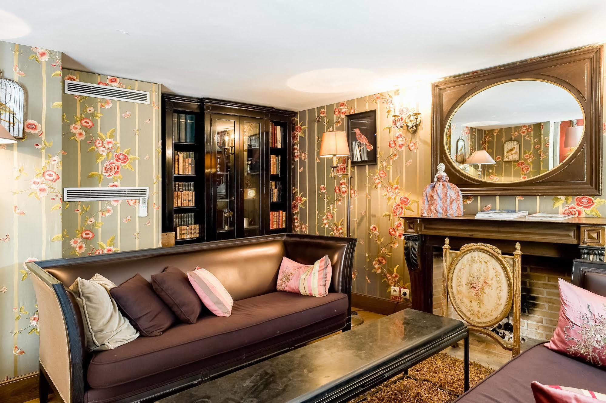 Hotel Chateaubriand Paris Ngoại thất bức ảnh