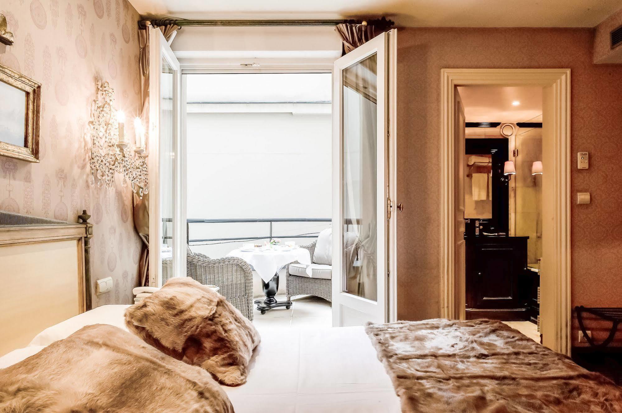Hotel Chateaubriand Paris Ngoại thất bức ảnh